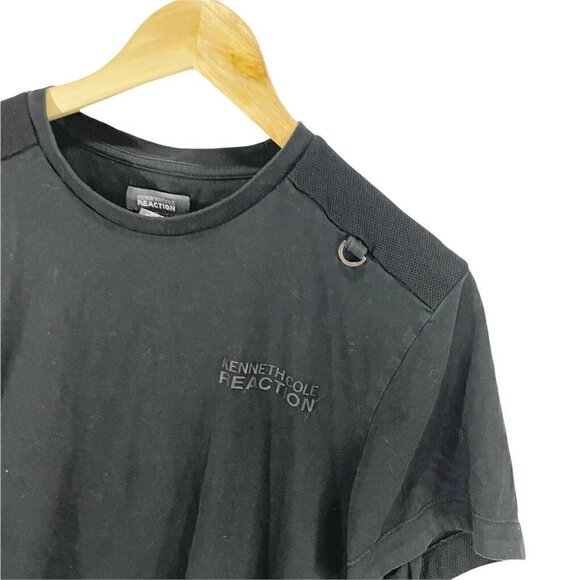 Kenneth Cole Reaction Black Short Sleeved Shirt Sz L Mesh Shoulders Logo - Picture 2 of 5